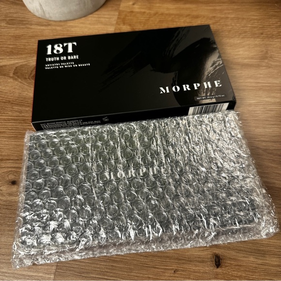 Morphe 18T Truth or Bare Eyeshadow Palette - Picture 5 of 5